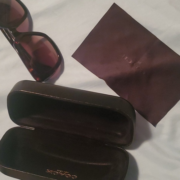 Coach women\'s sunglasses